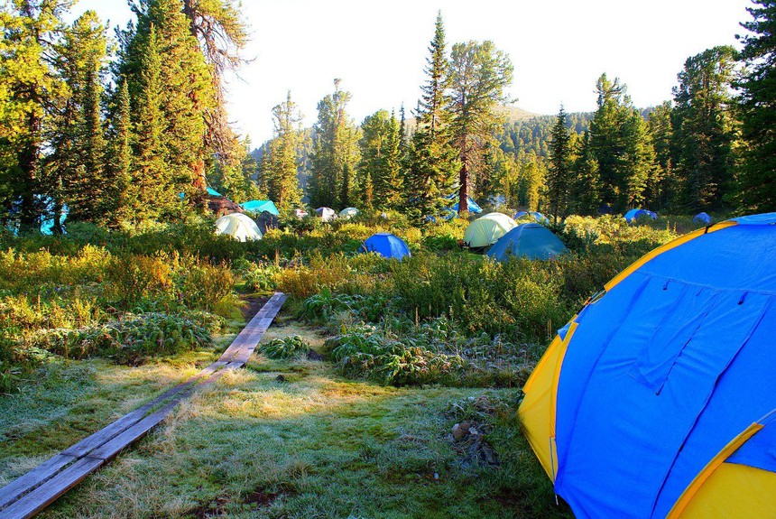 Палаточный лагерь эколого-туристического клуба Ергаки